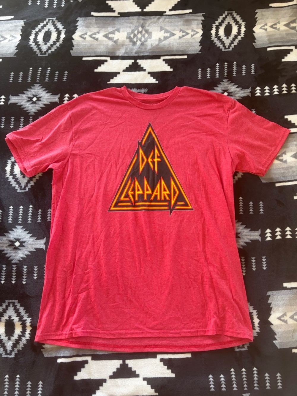 Logo Red Short Sleeve Graphic T-Shirt